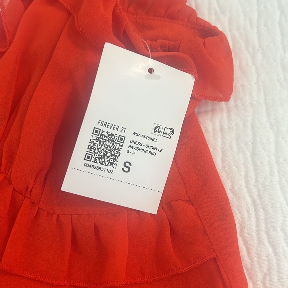 Forever21 Red Ruffle Mini - Picture 2 of 3